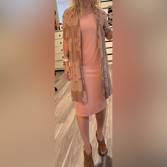 Wilfred Rose Floral Embroidered Dress - Picture 6 of 7